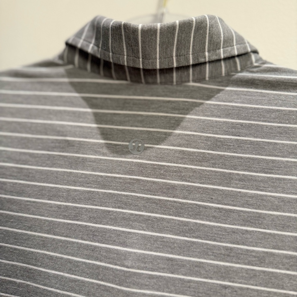 Lululemon Gray & White Striped Polo Shirt  Size Small Men’s - Picture 9 of 11